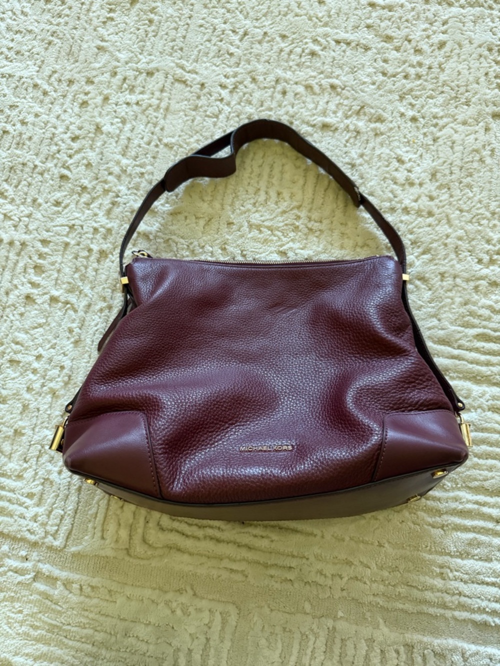 Michael Kors Pebbled Leather Hobo Shoulder Bag Burgundy Wine Gold Hardware